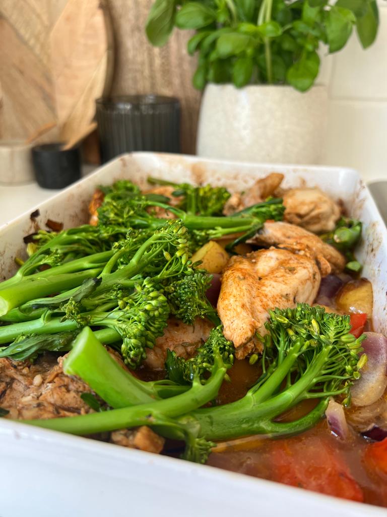 Alt="Super simple roast chicken tray bake with vegetables and broccoli